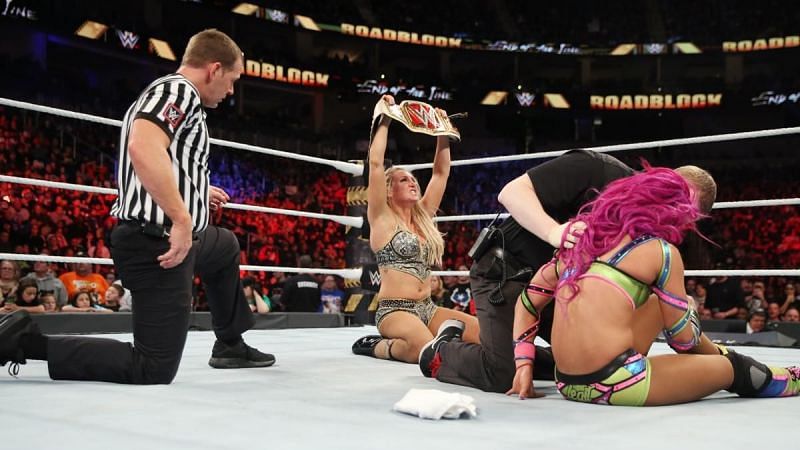 Charlotte Flair regains the Women's Championship in a 35-minute epic